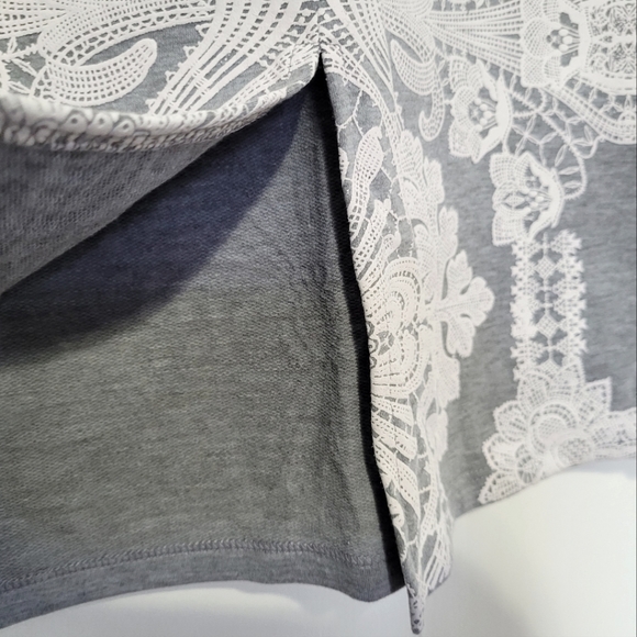 NWT Bodycon Jersey Material Midi Skirt with Embossed White Lace Print - Picture 2 of 5